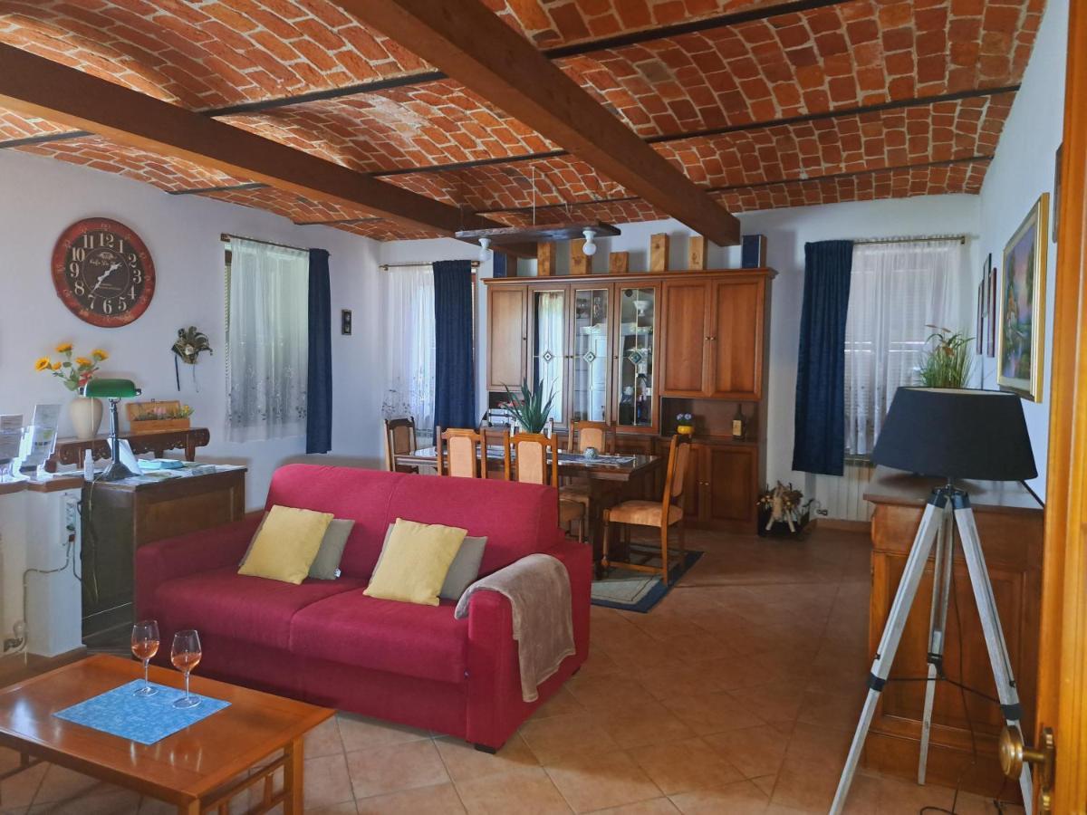 Casa Maya San Martino Alfieri Экстерьер фото